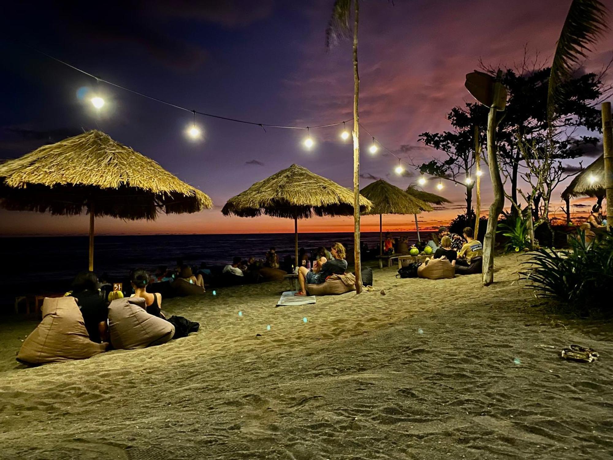 Uma Pantai Seseh Hotel Canggu  Bagian luar foto